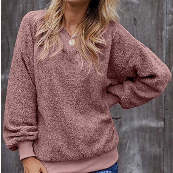 Pink fuzzy popcorn Sweatshirt - Picture 2 of 5